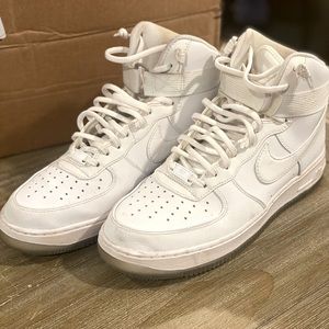 Nike Air Force 1 High iridescent trim